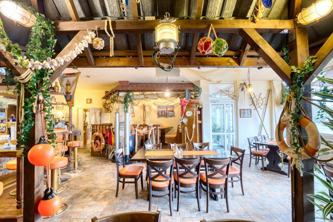 Hotel Kiebitz An Der Ostsee เบอร์เกอเรนเดอ-เรทวิช ภายนอก รูปภาพ